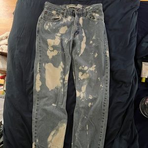 Acid spots levis jeans